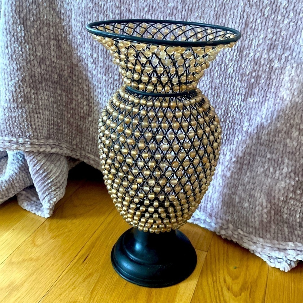 Beaded Vase Container - Picture 2 of 6